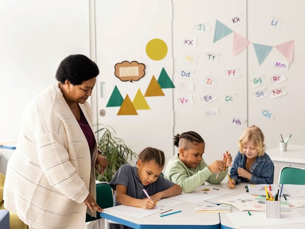 The-Importance-of-Performing-Arts-in-Montessori-Schools